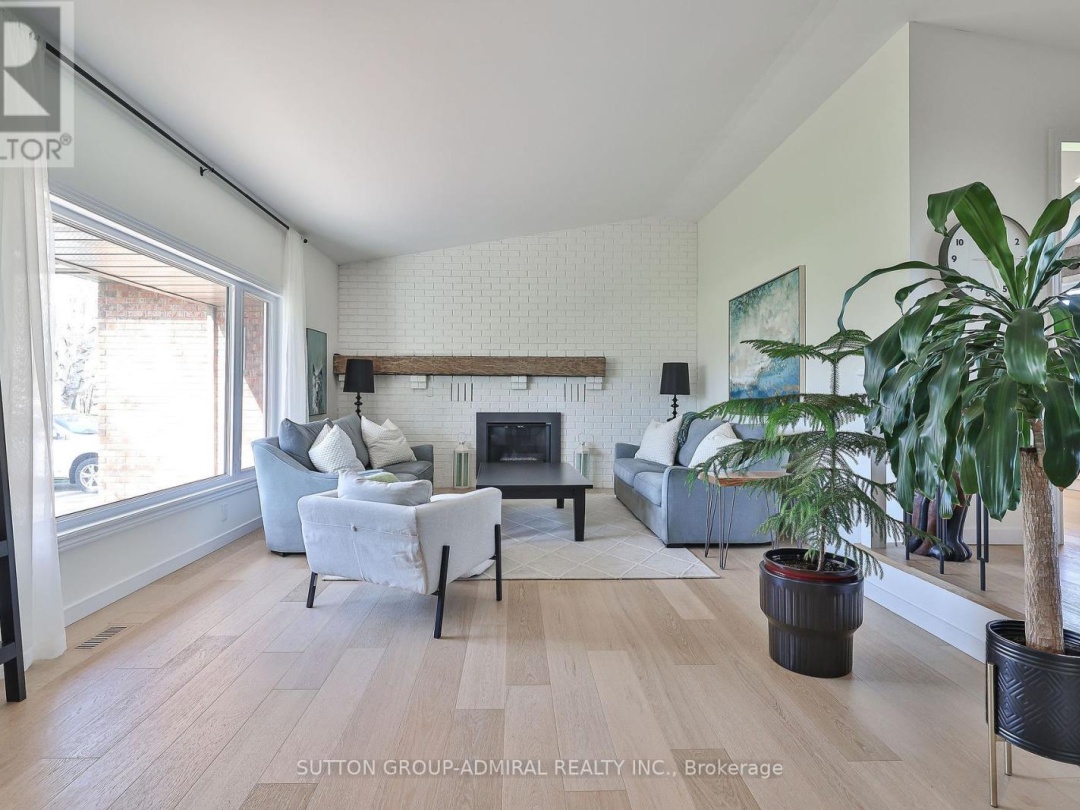 112 BAYSHORE DRIVE, Lake Simcoe