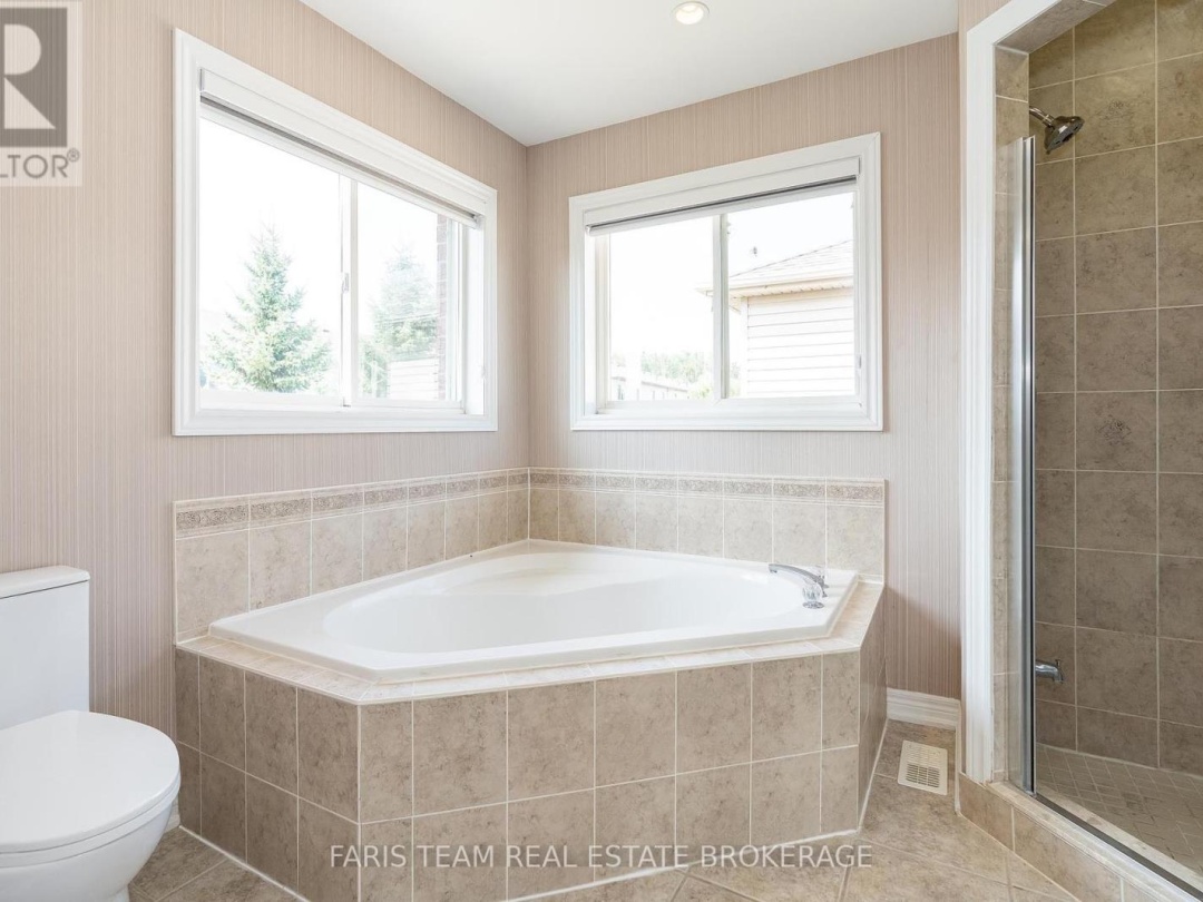 2 VANESSA DRIVE, 