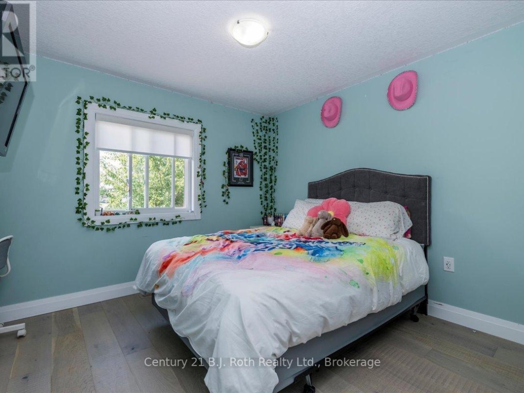 4 SHEPPARD DRIVE, 
