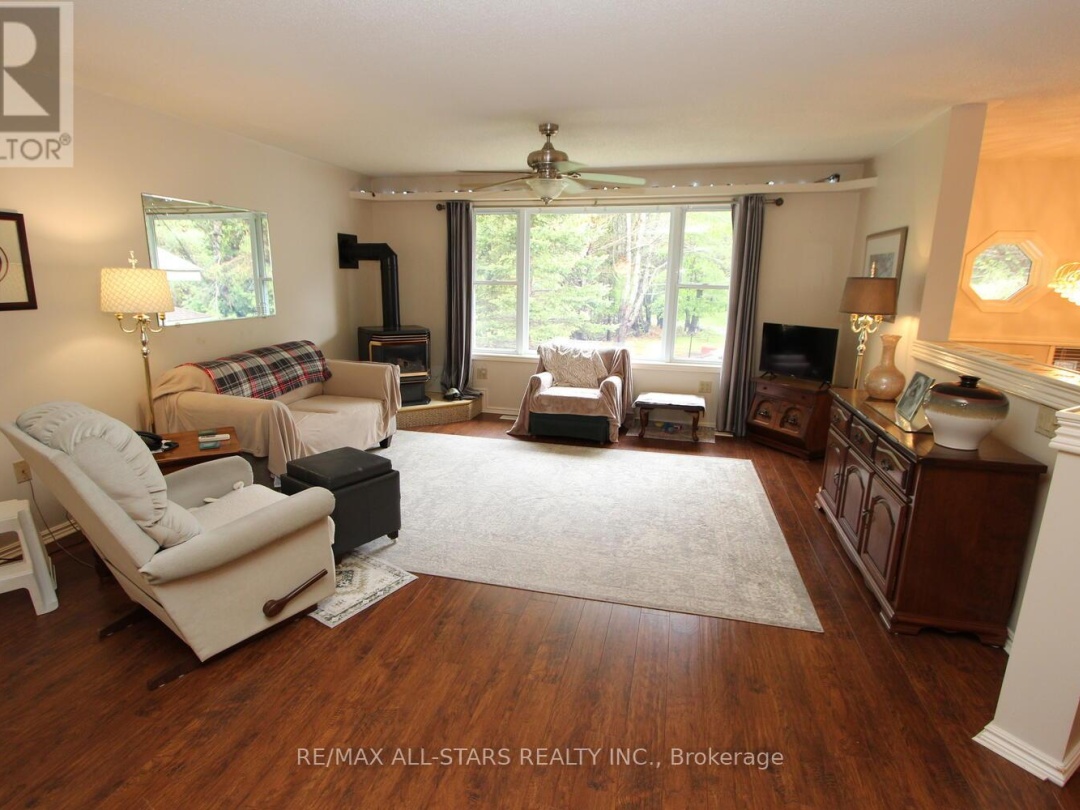 33 TATES BAY ROAD, 
