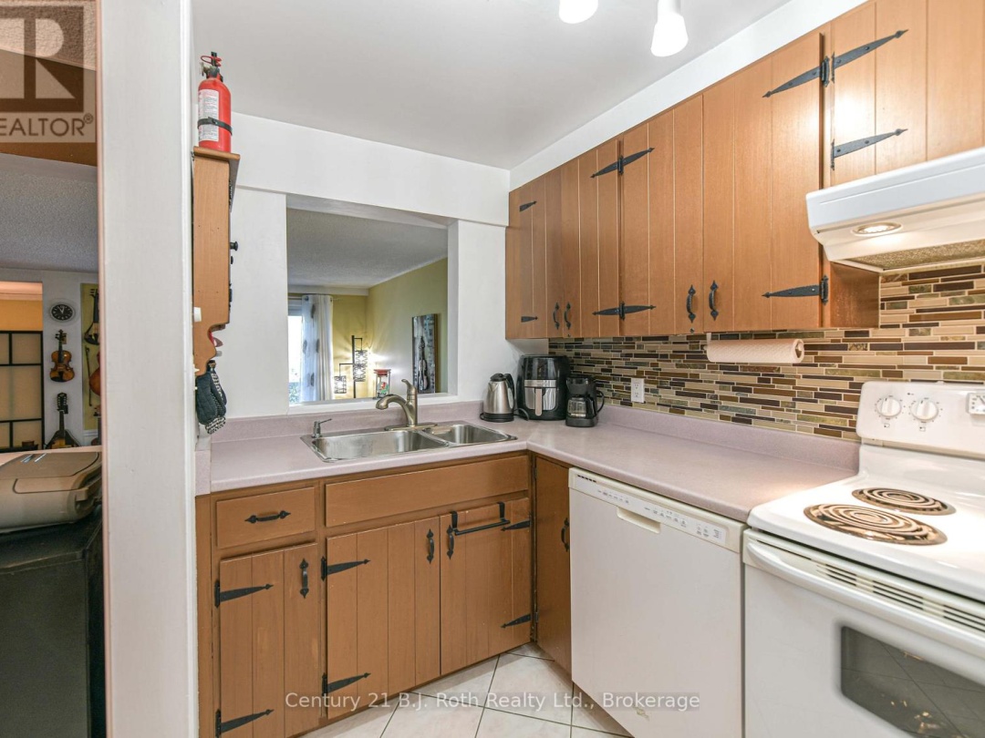 21 - 40 VICTORIA CRESCENT, 