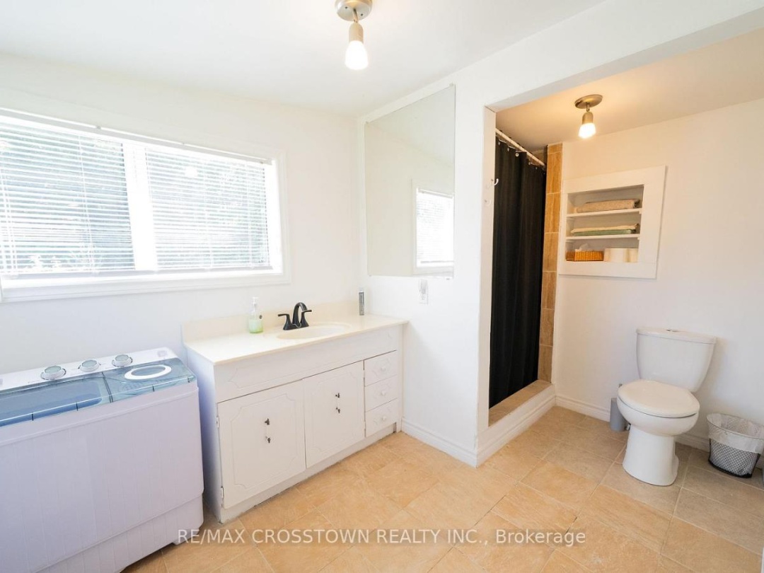 1161 UFFINGTON ROAD, 