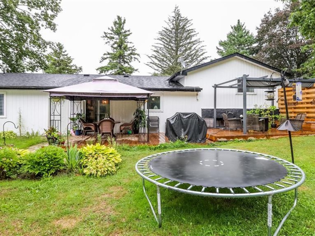 14 CONDER Drive, 