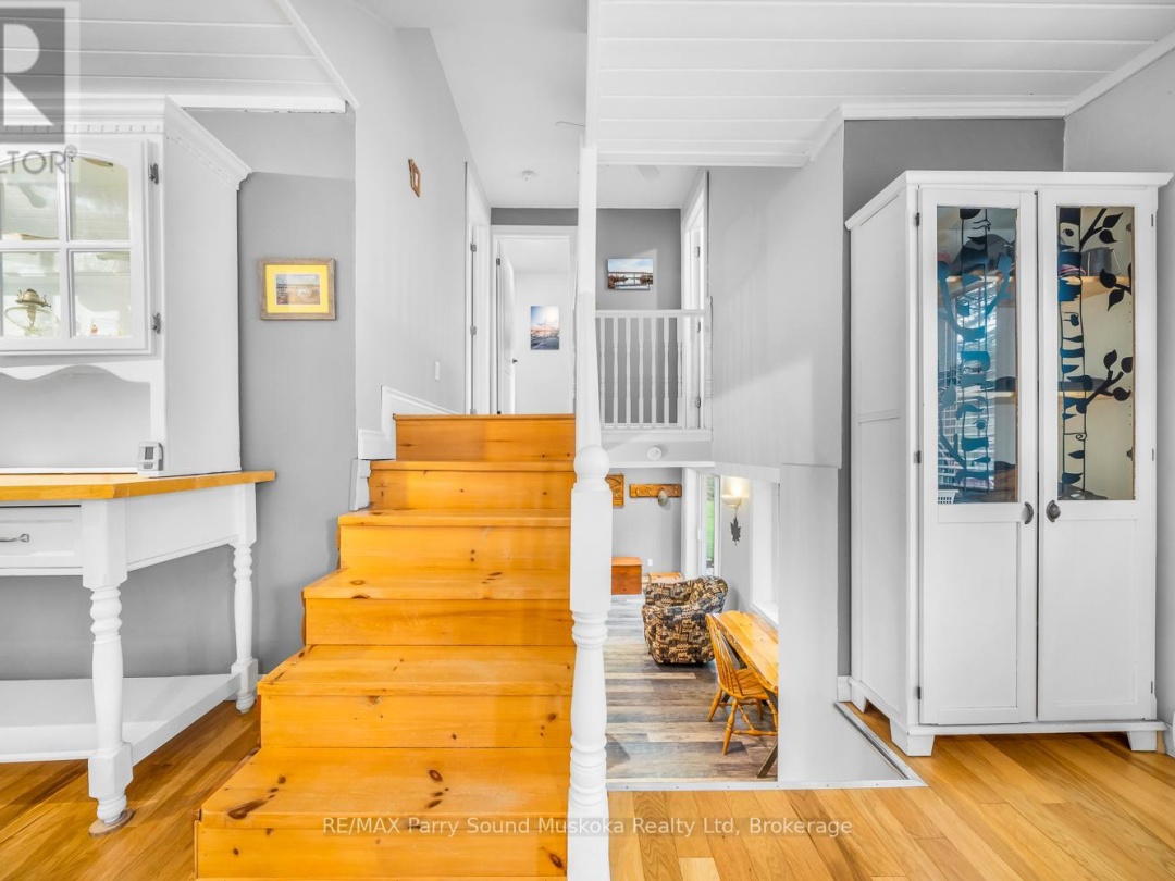 22 Dickinson Road, Manitouwabing Lake
