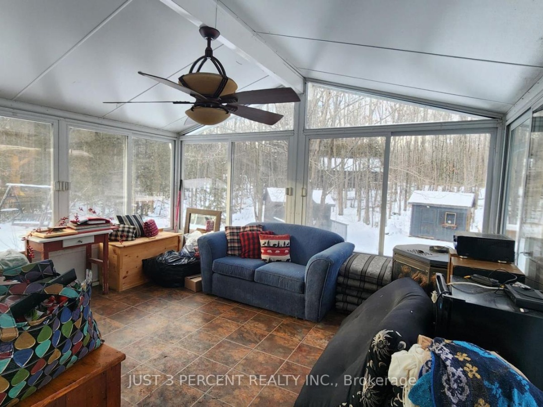 55 Northern Avenue, Little Bald Lake