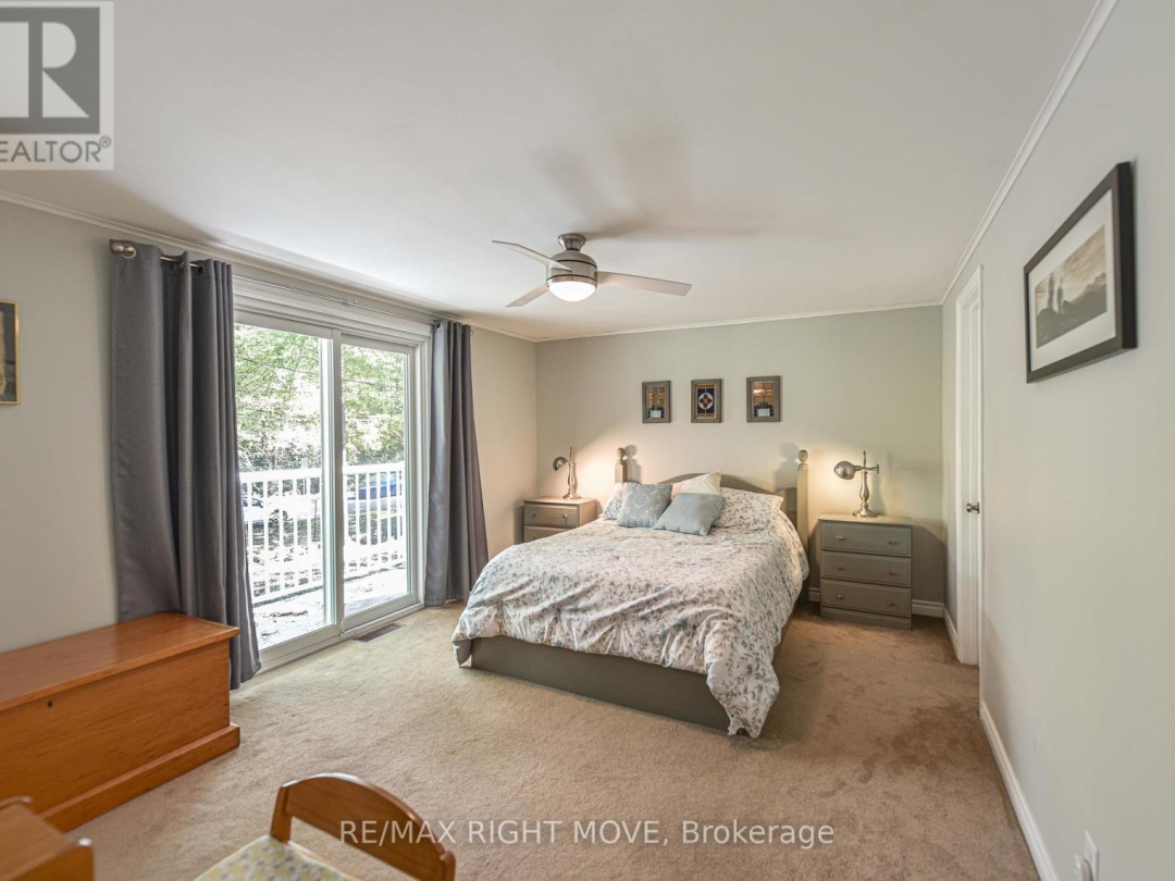 4350 PLUM POINT ROAD, 