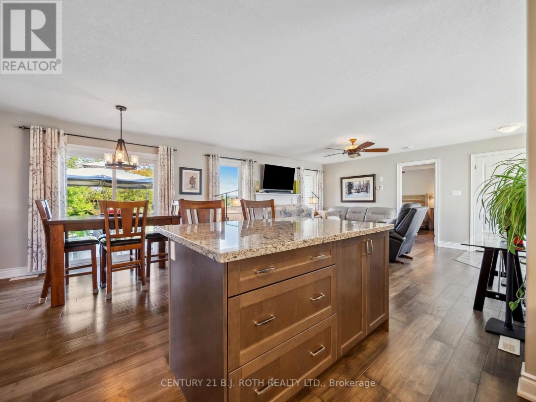35 GRACE CRESCENT, 