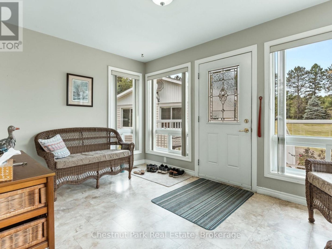 1054 GREEN LAKE ROAD, Gull River