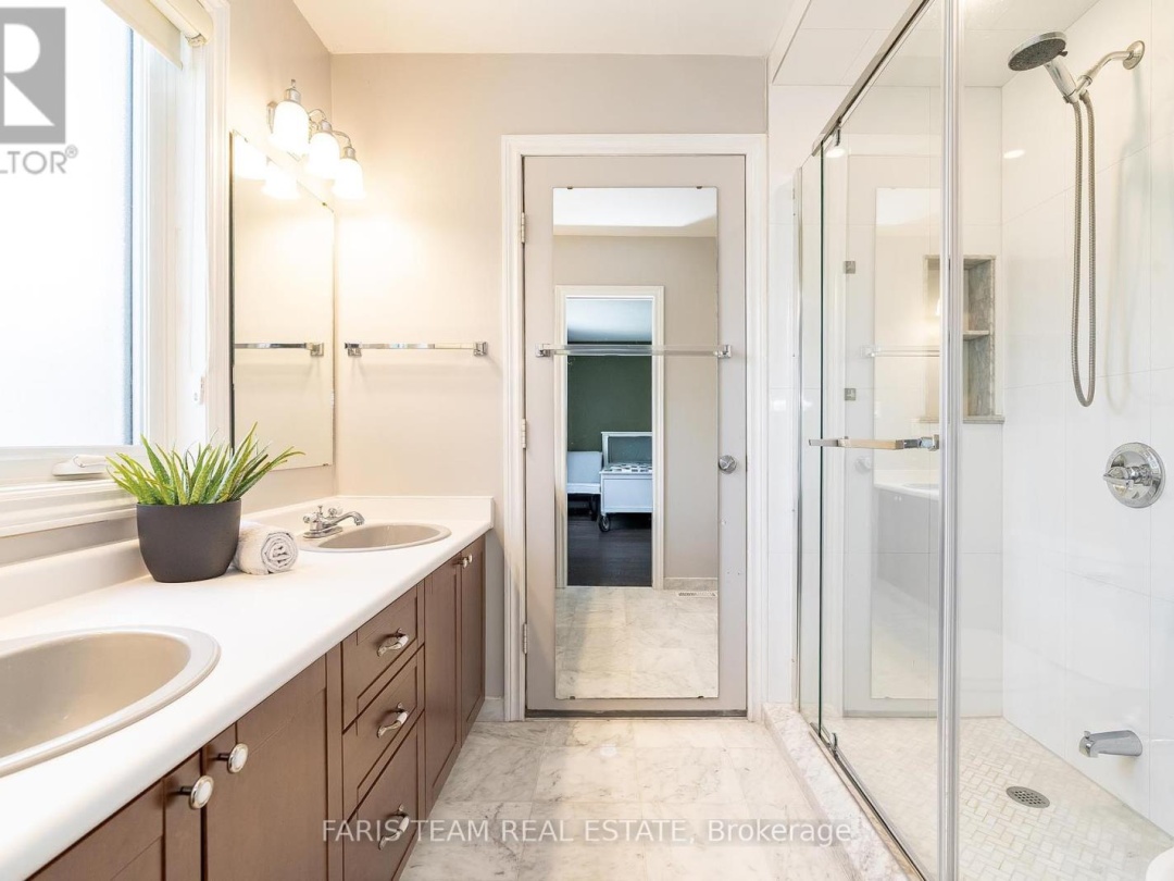 325 Brewery Lane, Orillia
