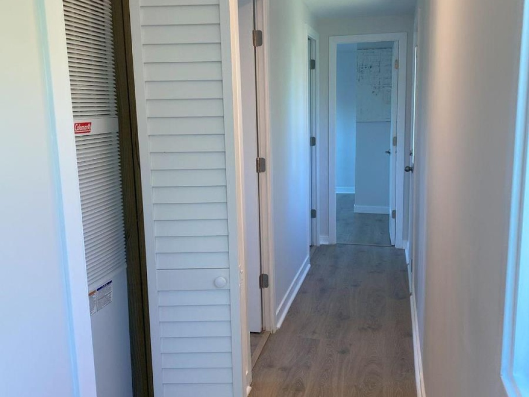 8 BENSLEY DRIVE, 