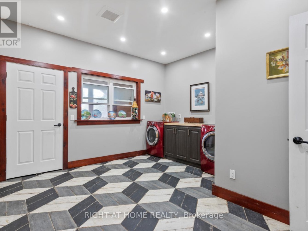 177 ELLWOOD CRESCENT, 