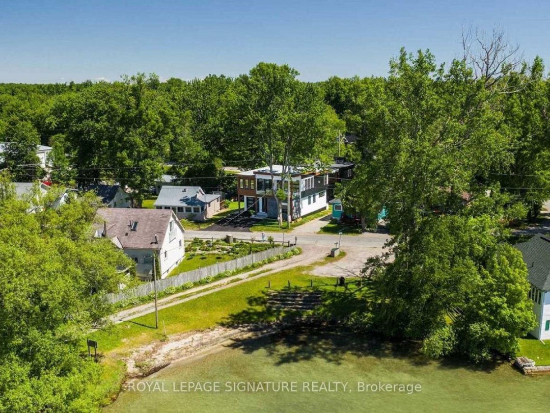 7 RIDGE AVENUE, Lake Simcoe