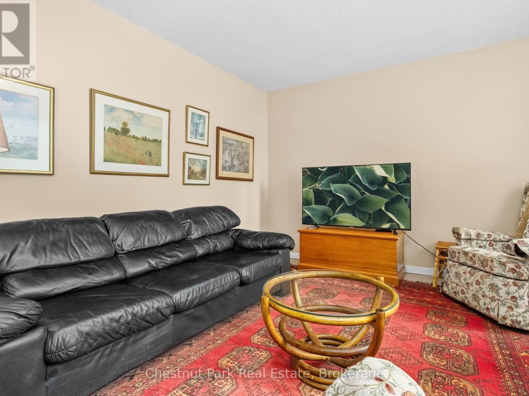 8 - 15 GOLF COURSE ROAD, 