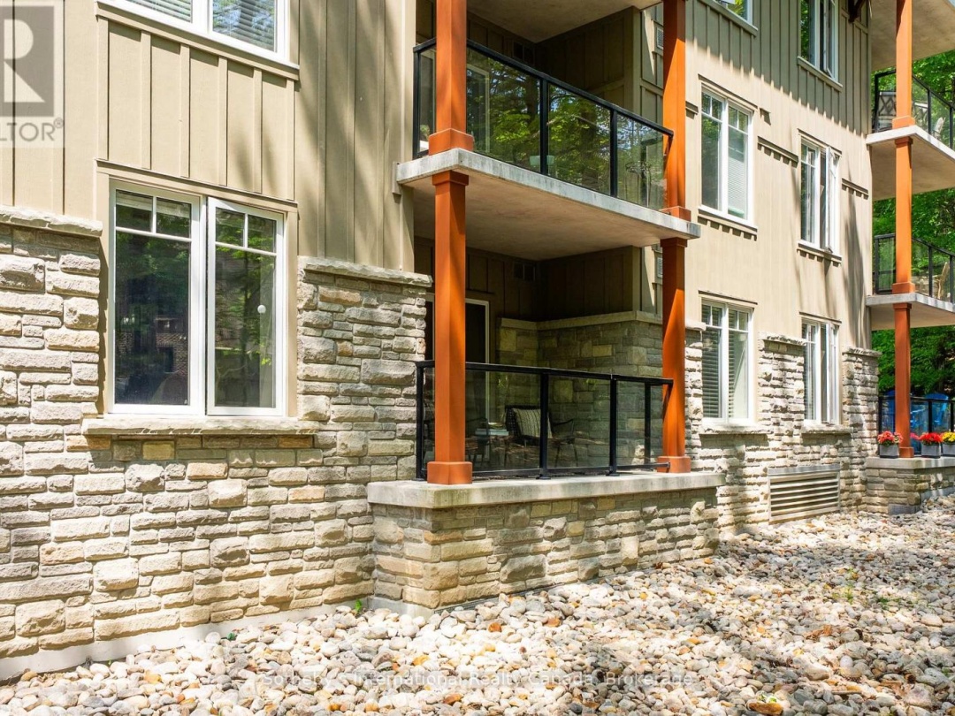 103 - 391B MANITOBA STREET, Bracebridge (Macaulay)