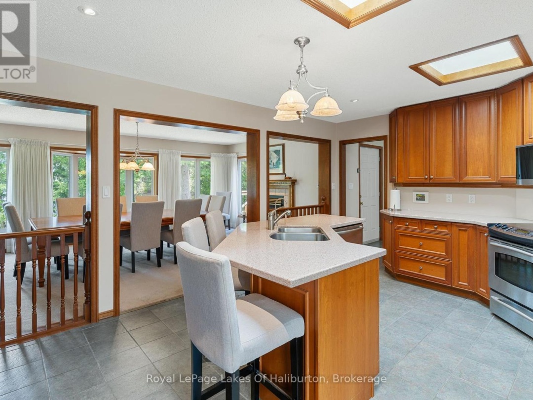 1089 PIONEER ROAD, 