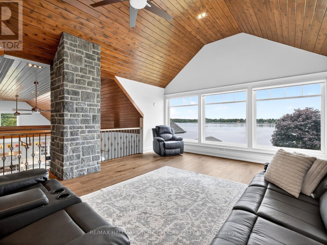 10 GRILLS ROAD, 