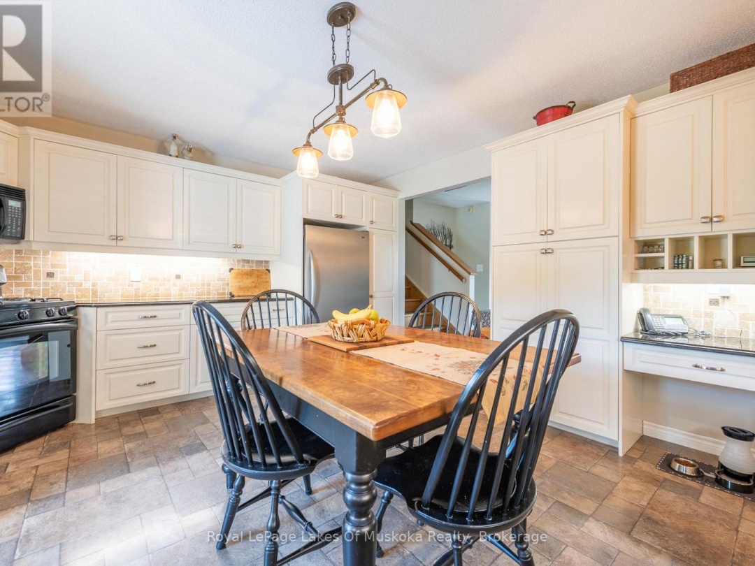 284 SOUTH FAIRY LAKE ROAD, 