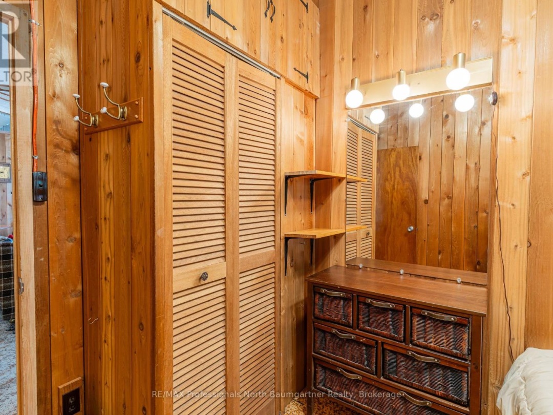 1189 Marathon Drive, Canning Lake