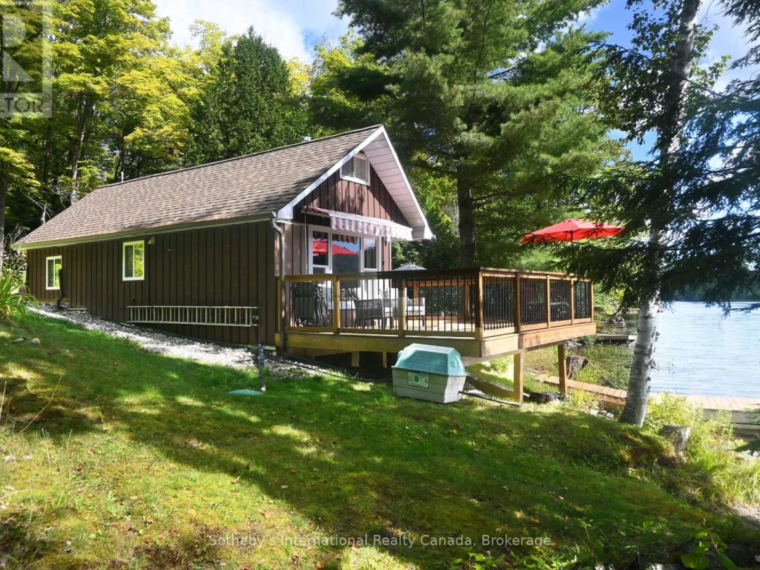 28 PINEWOOD ROAD, 