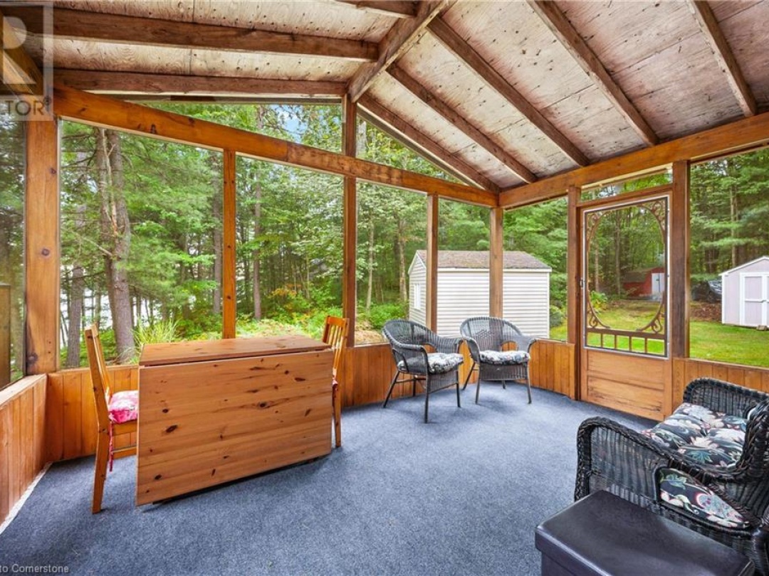 1076 Thanksgiving Rock Way, Kahshe Lake