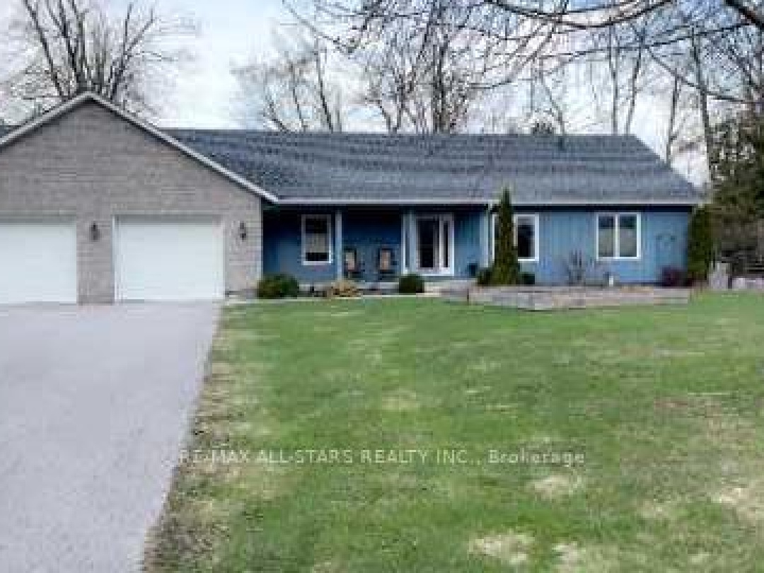 210 Moorings Drive, Burnt Lake