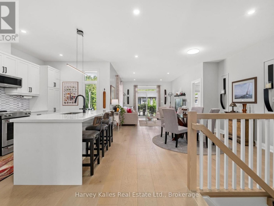 5 BLUE BIRCH LANE, 