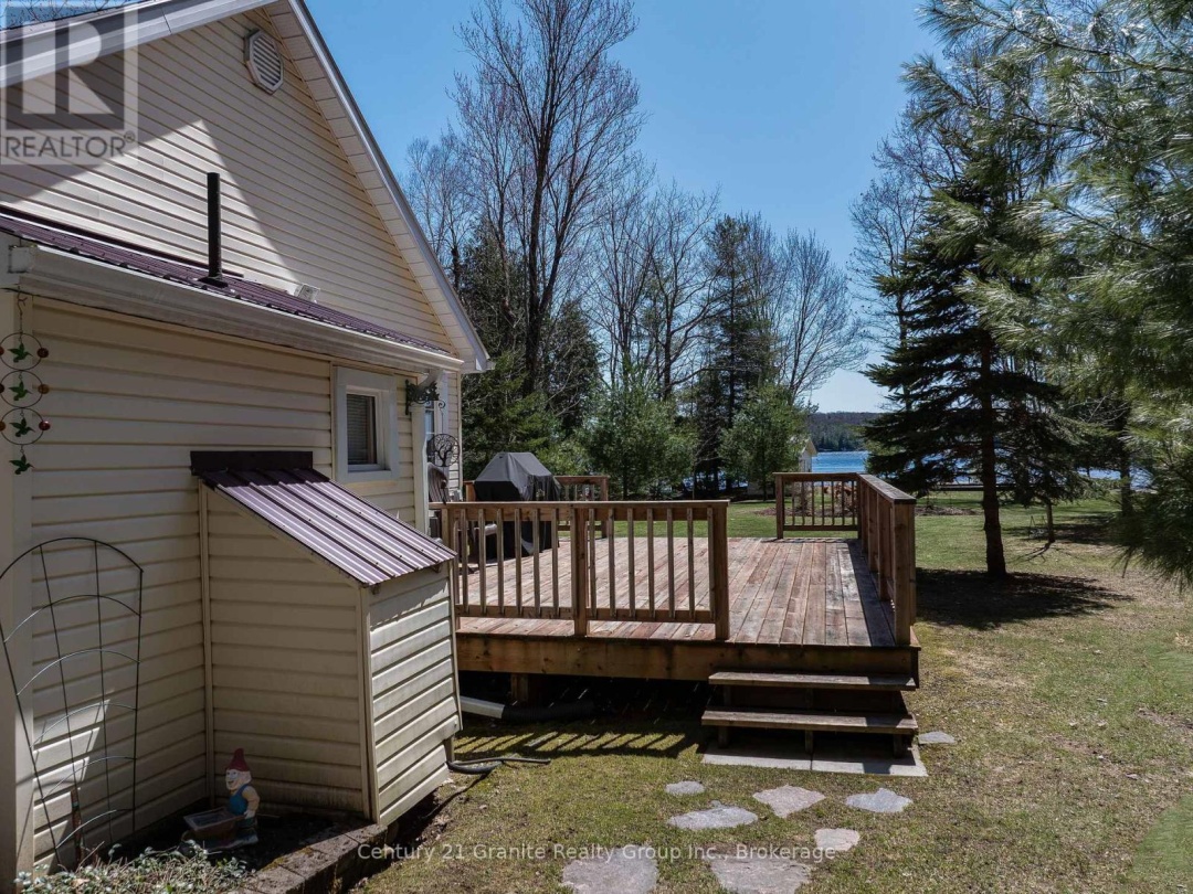 1096 Donarvon Drive, Boshkung Lake
