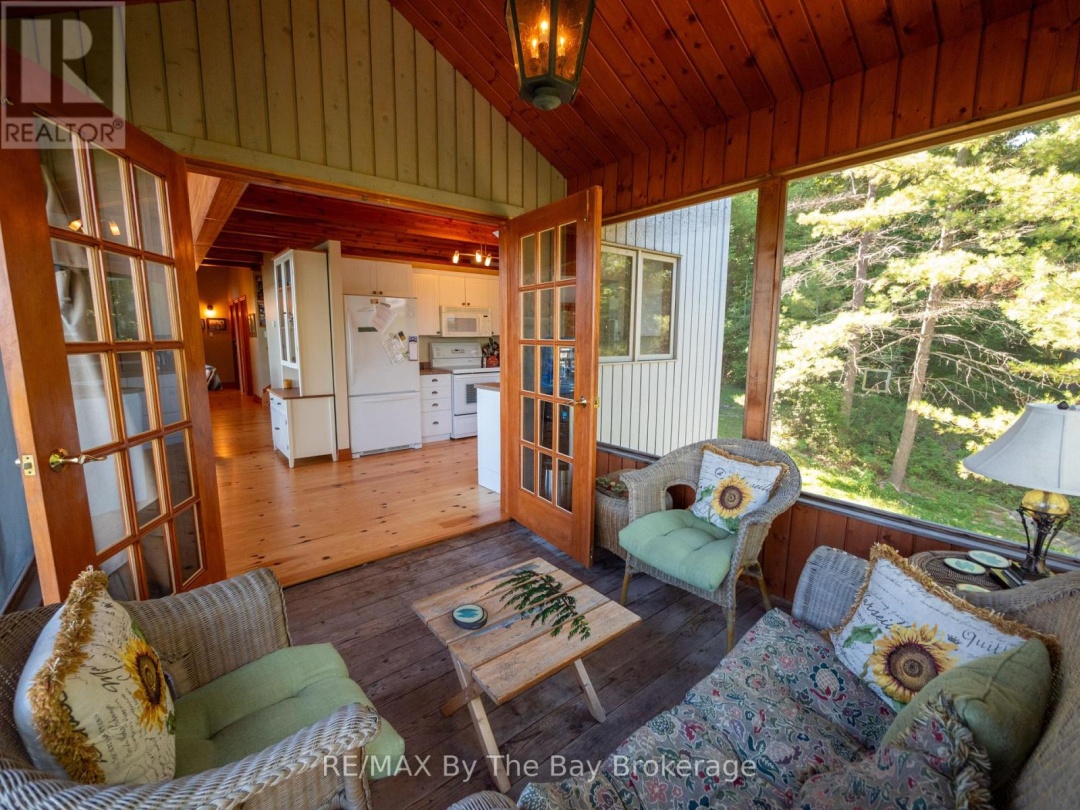 23212 GEORGIAN BAY SHORE, Georgian Bay
