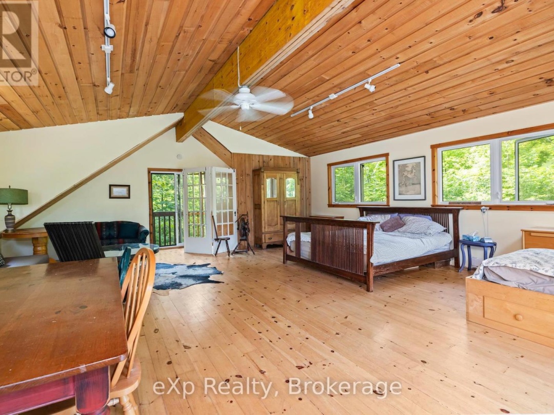 23 LIZZIES LANE, 