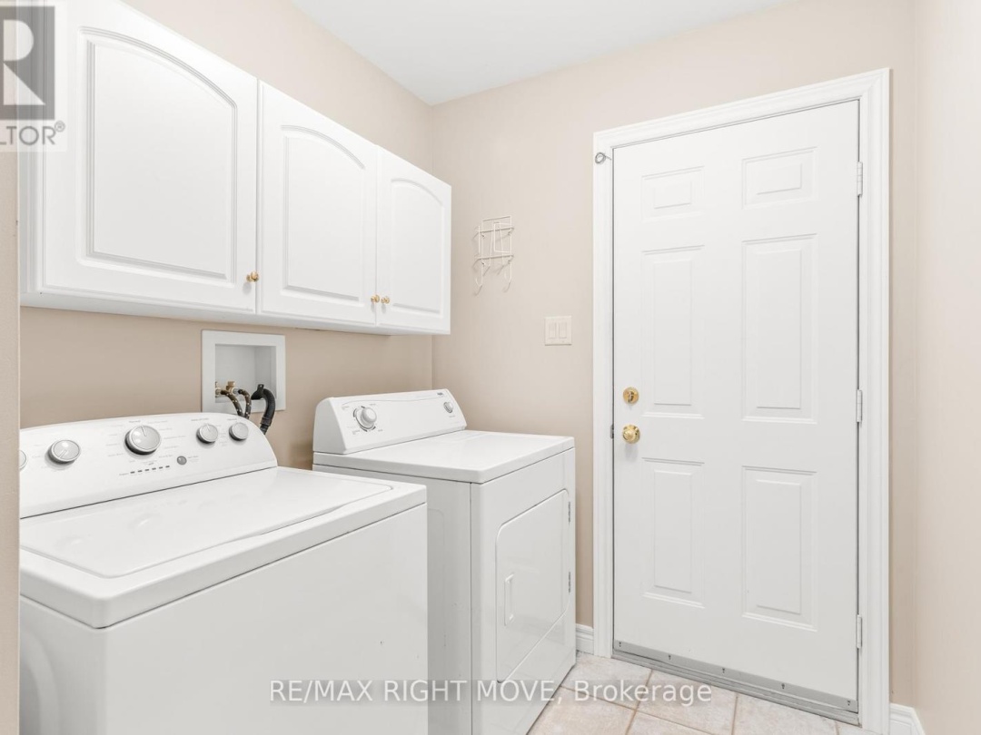 3 THICKETWOOD PLACE E, 