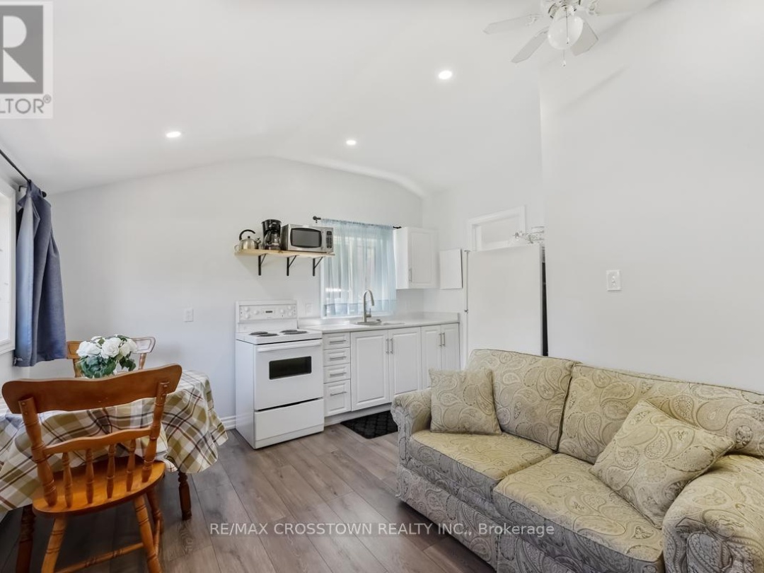 14 230 232 Lake Dalrymple Road, Dalrymple Lake