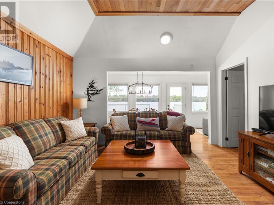 1166 NORTH SHORE Drive Unit# 3, 