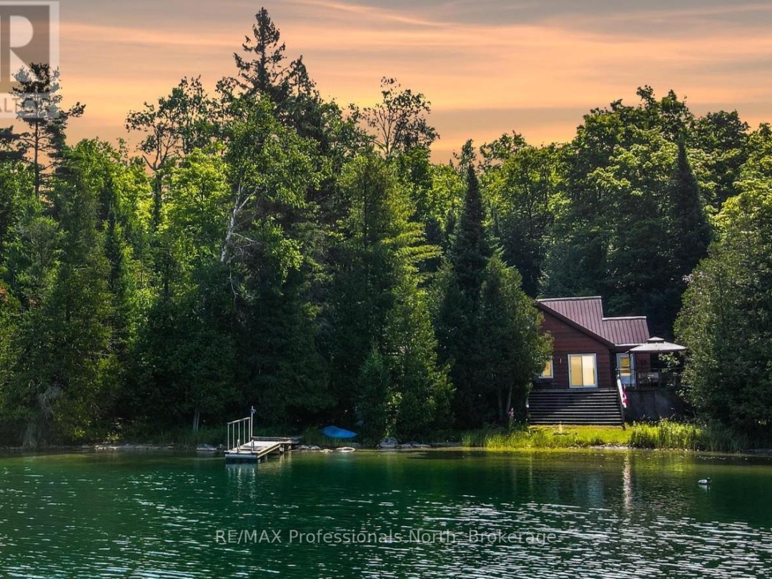 1026 WOODPECKER TRAIL, 