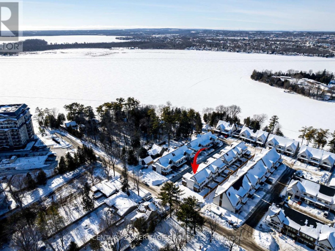 44 Ruby Crescent, Lake Simcoe