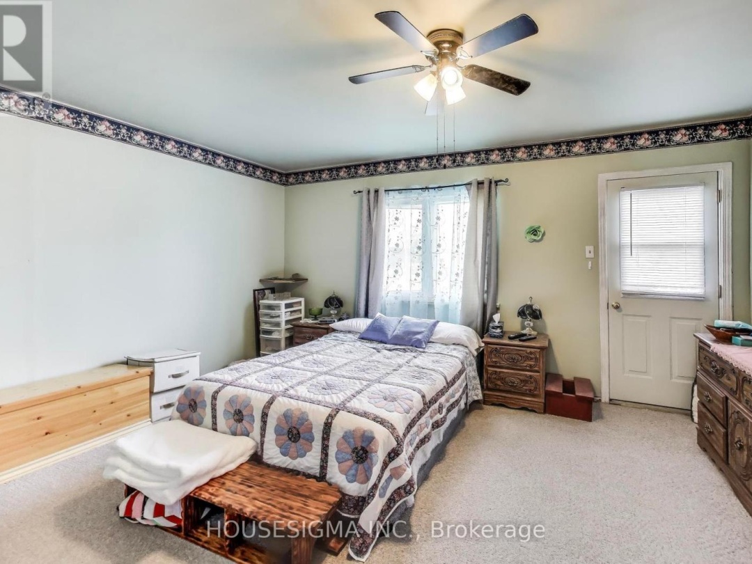 51 JAMES STREET E, 