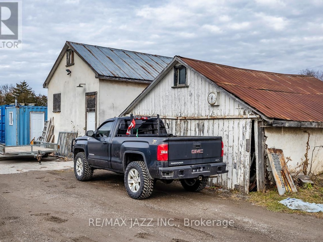 140 VICTORIA STREET, 