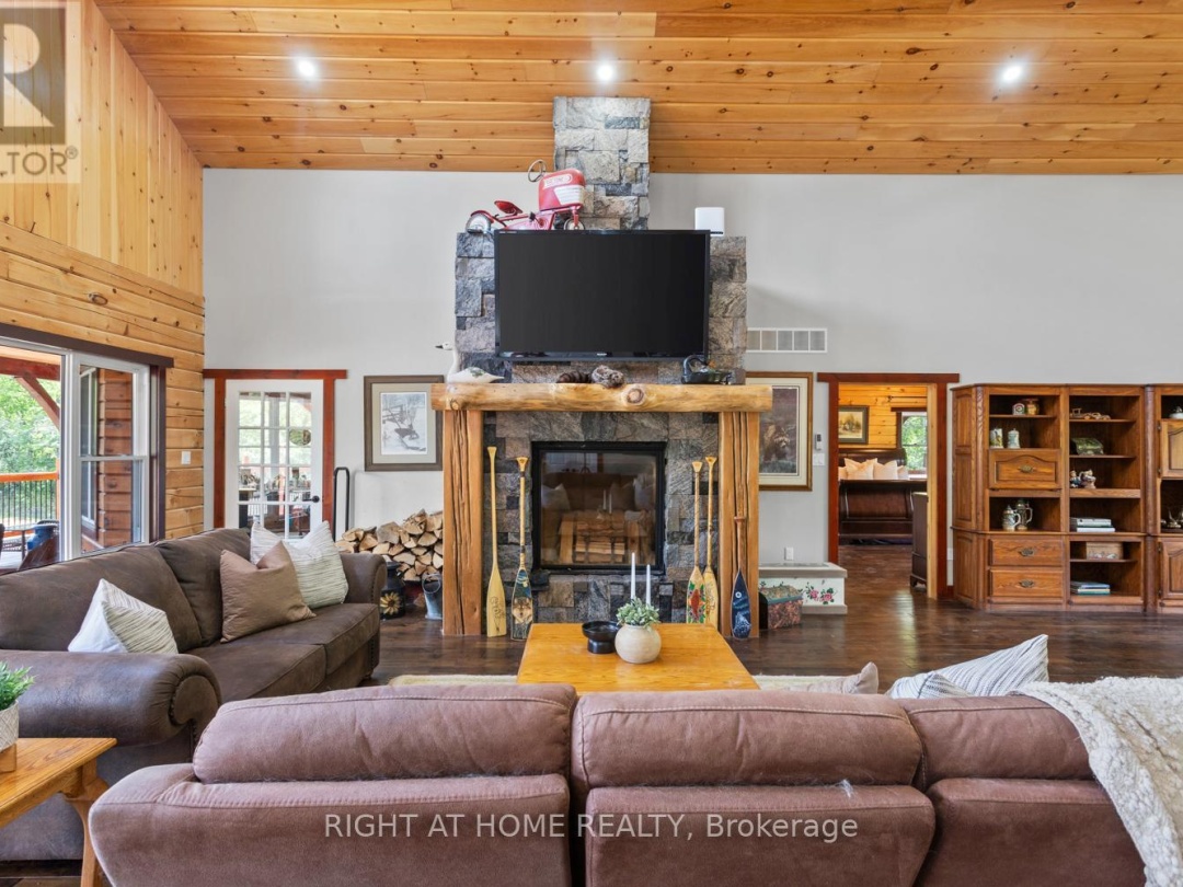 177 ELLWOOD CRESCENT, 