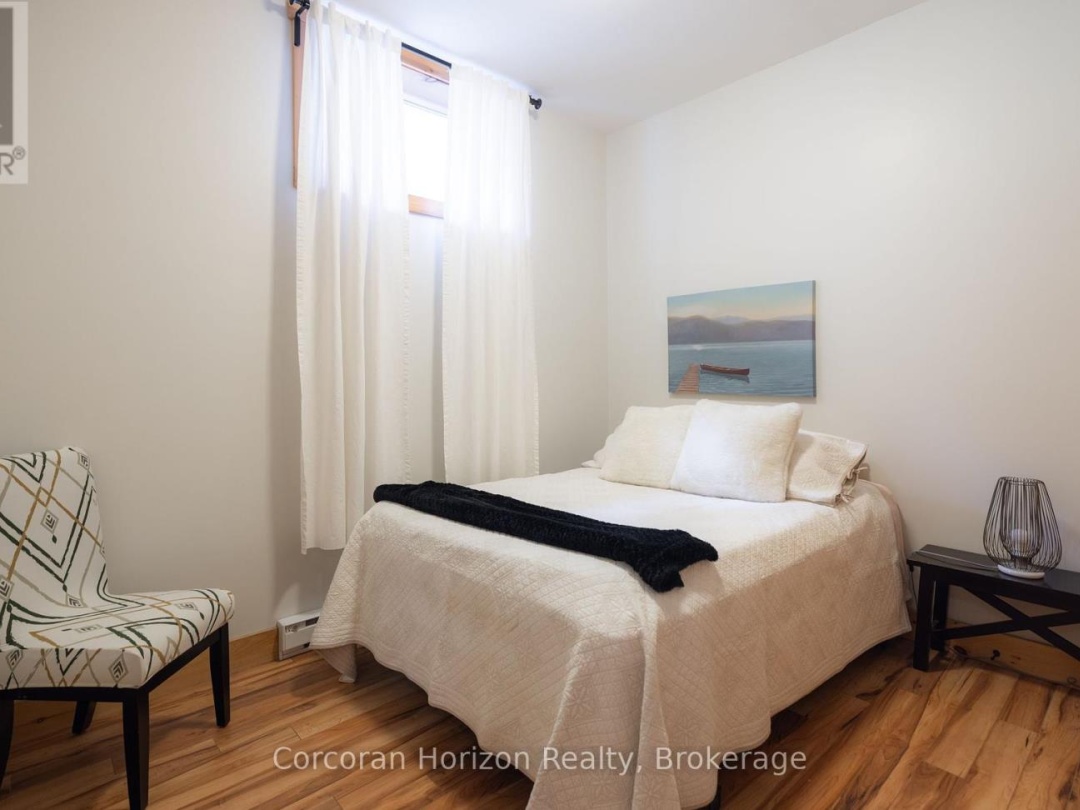 1481 EMILY LANE, 
