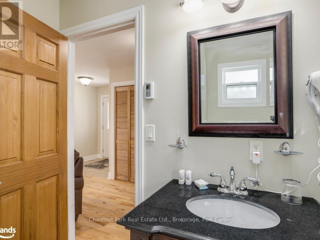 116-2 - 1052 RAT BAY ROAD, Lake of Bays