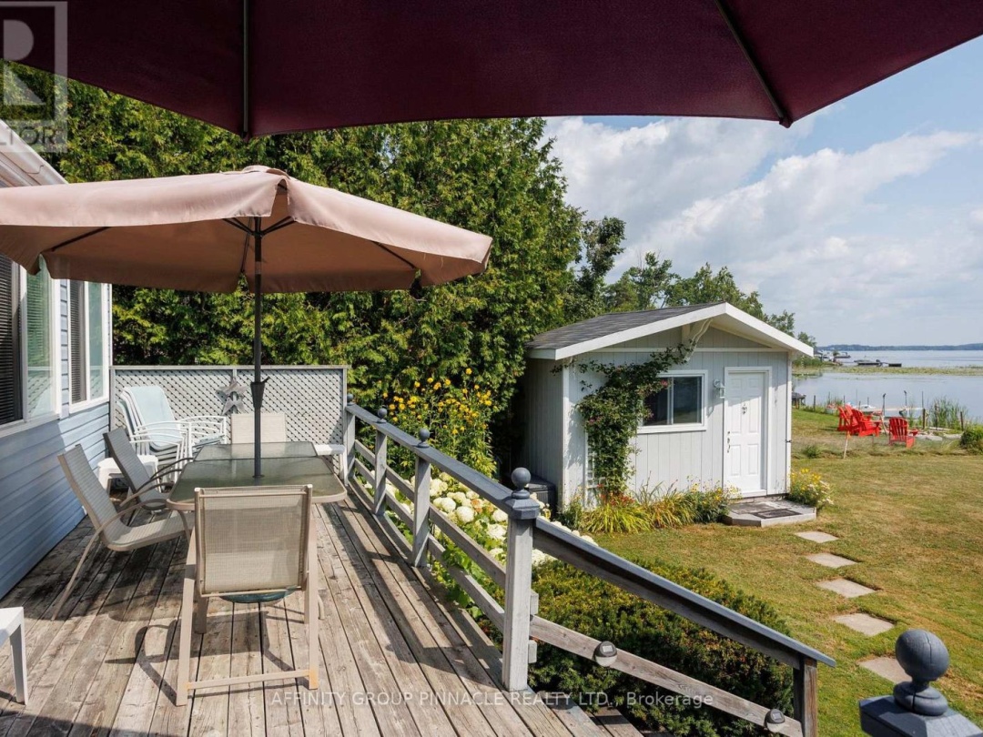 11 LAKEVIEW CRESCENT, 