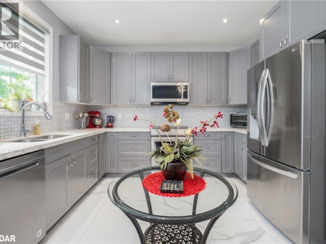 7249 DAVY Drive, 
