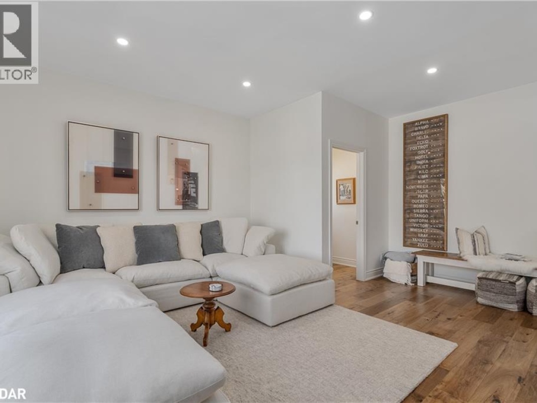376 BREWERY Lane, 