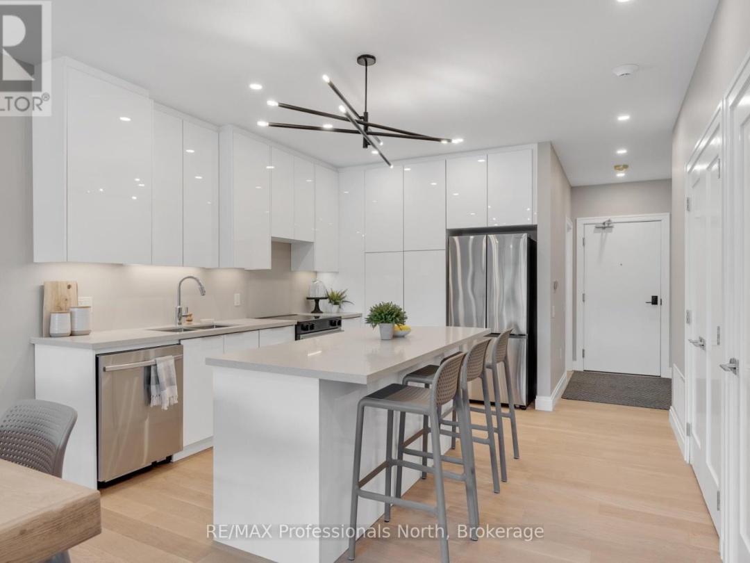 203 - 32 BRUNEL ROAD, Muskoka River