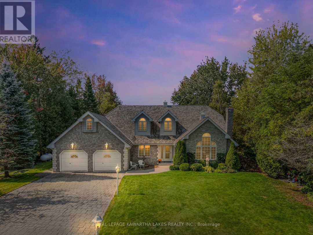 4 Sturgeon Glen Road, Sturgeon Lake