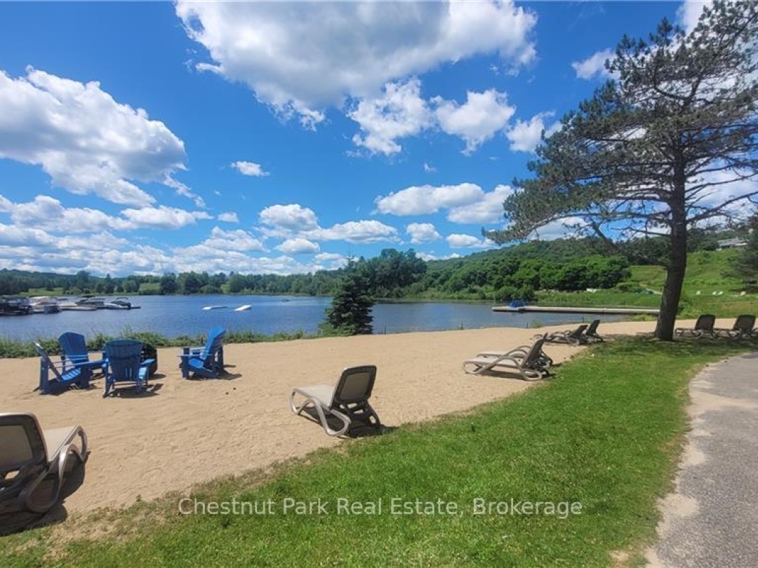 330 - 25 PEN LAKE POINT ROAD, Peninsula Lake