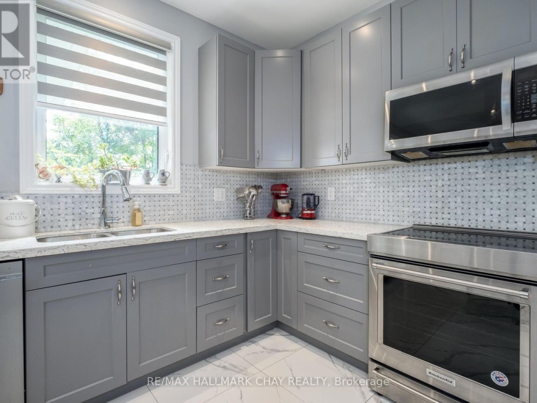 7249 DAVY DRIVE, 