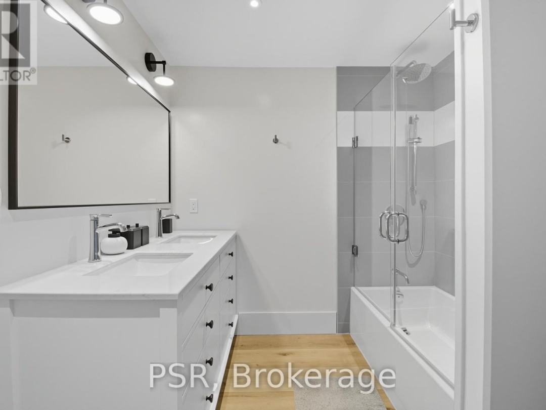 1399 BAYBREEZE LANE, 