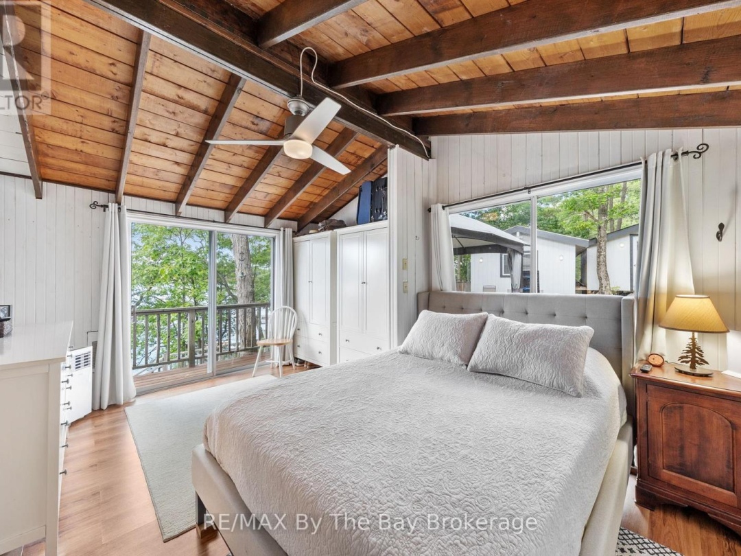 18588 GEORGIAN BAY SHORE, 