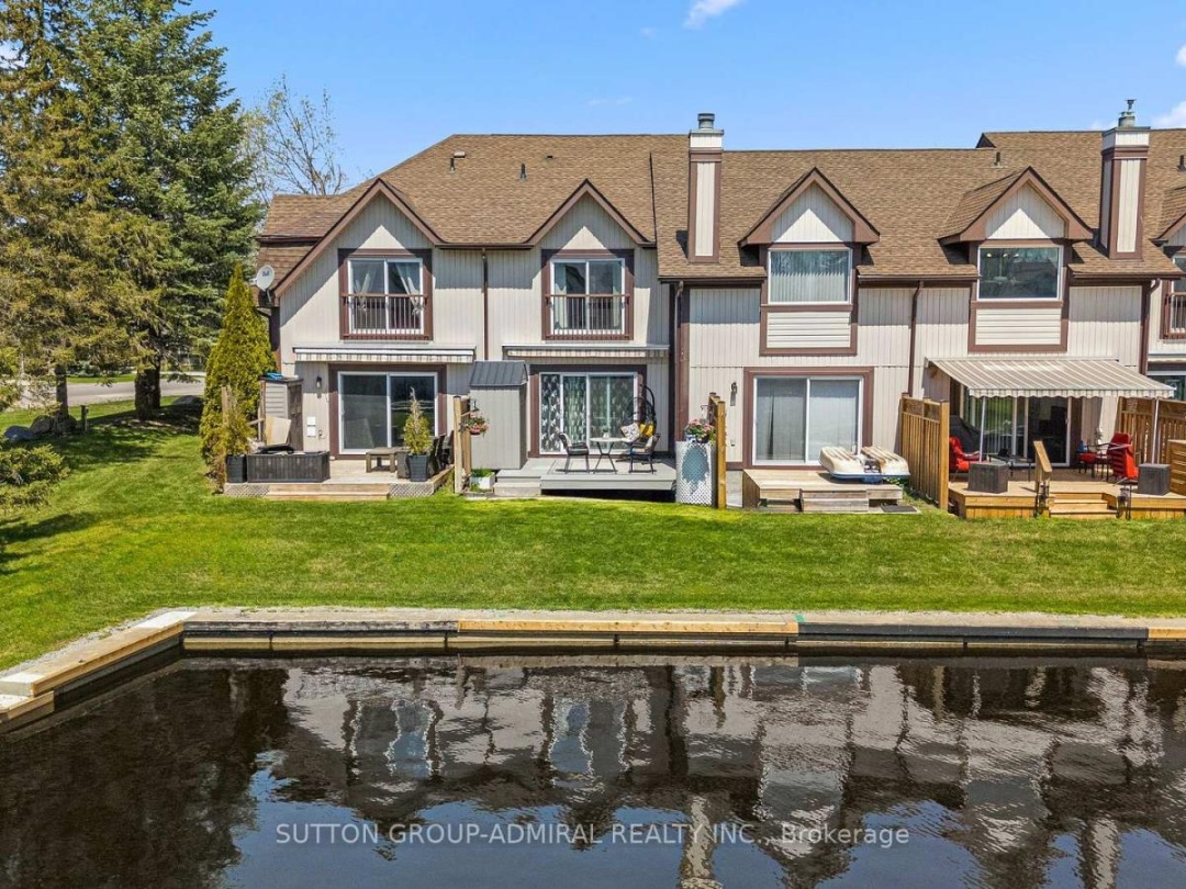 35 - 21 LAGUNA PARKWAY, 
