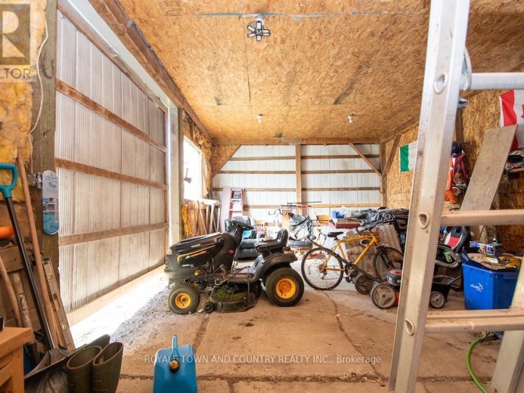 187 SKYLINE ROAD, 